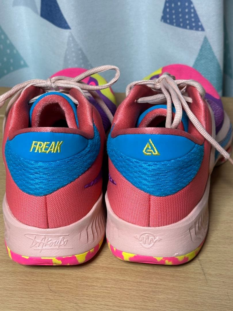 Nike Zoom Freak 4 EP （ズームフリーク4）