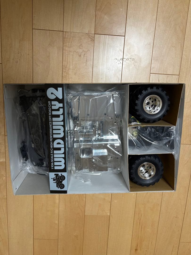 タミヤ1/10ラジコンキット　ワイルドウイリー2 メタリックスペシャル