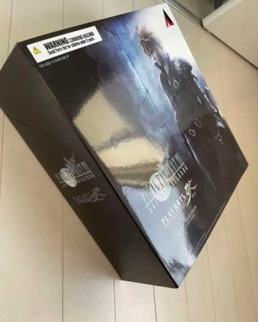 【新品未開封】PLAY ARTS改 FFVII ACクラウド・ストライフ