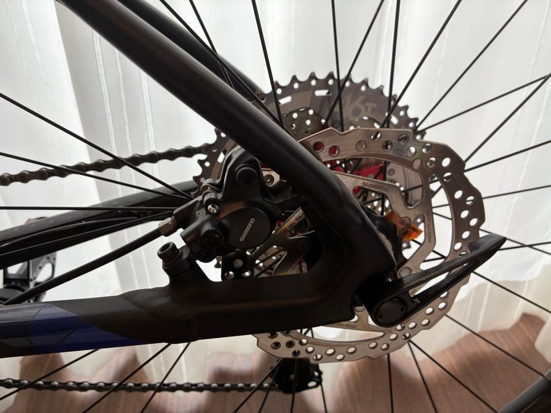 MERIDA メリダ クロスバイク　マウンテンバイク　ビアンキ　ディスク