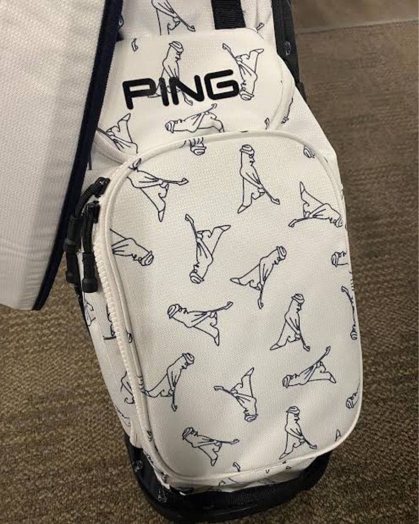 ゴルフバッグ・キャディバッグ PING HOOFER Mr.PING
