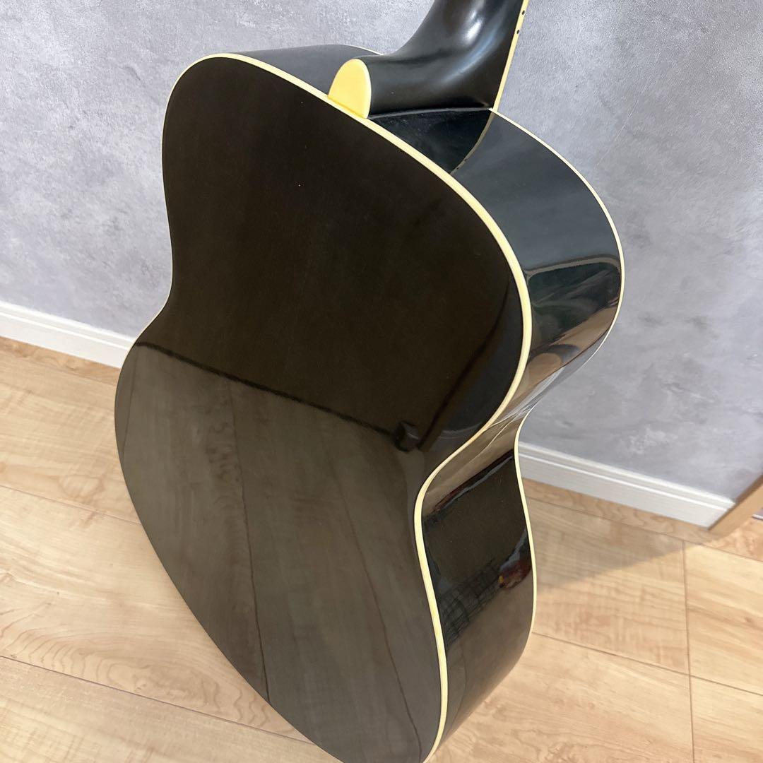 Ｒ　ヤマハ　YAMAHA　FS-423S TMB アコギ　ギター　ケース付