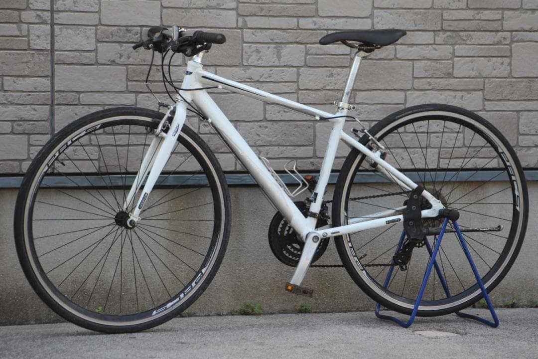 引き取り限定♪プレシジョン♪お手軽クロスバイク♪新生活の通勤通学やレジャーに♪