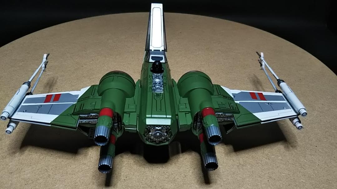 電飾改修　1/72 Xウイング・ファイター 完成品 スカイウォーカーの夜明け