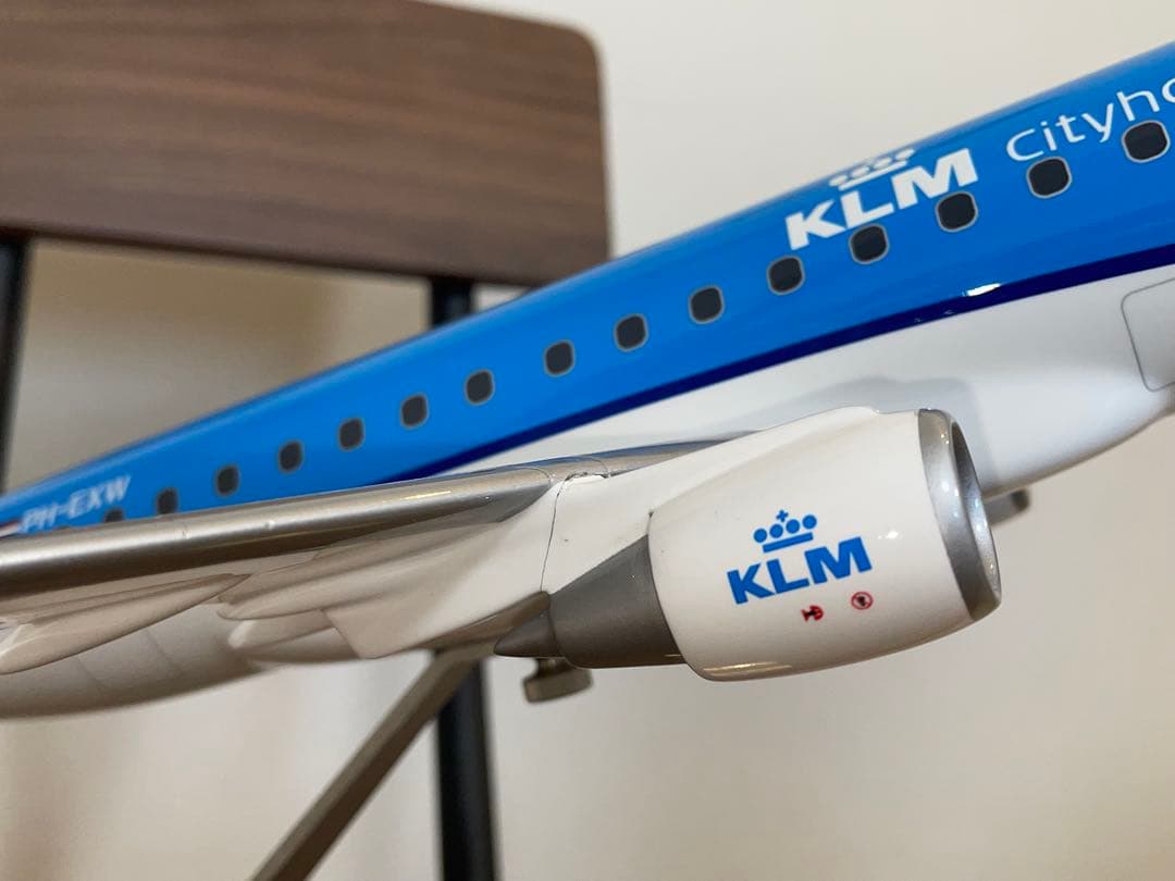 [PACMIN]エンブラエル175 1/72 KLM 大型模型[非売品]