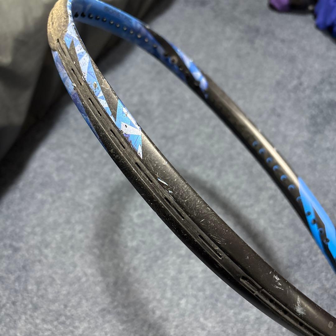 Ezone100 ヨネックス　硬式テニスラケット