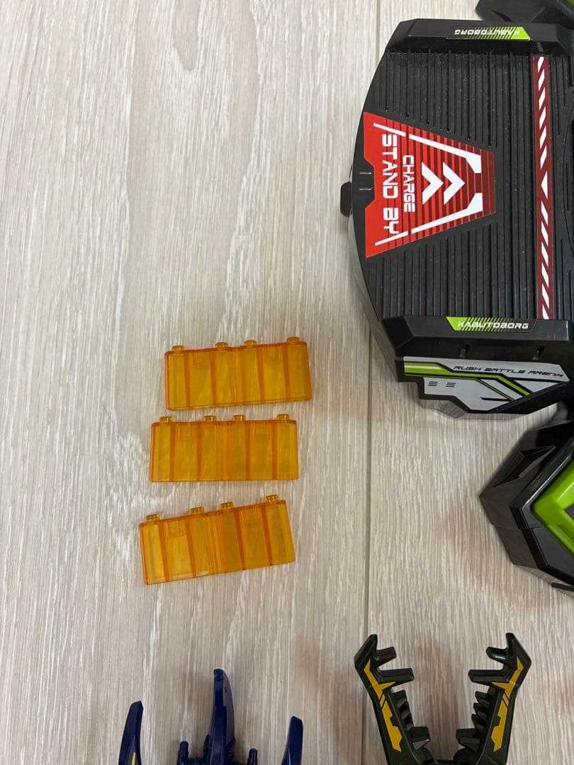 カブトボーグまとめ売り　12体&フィールド