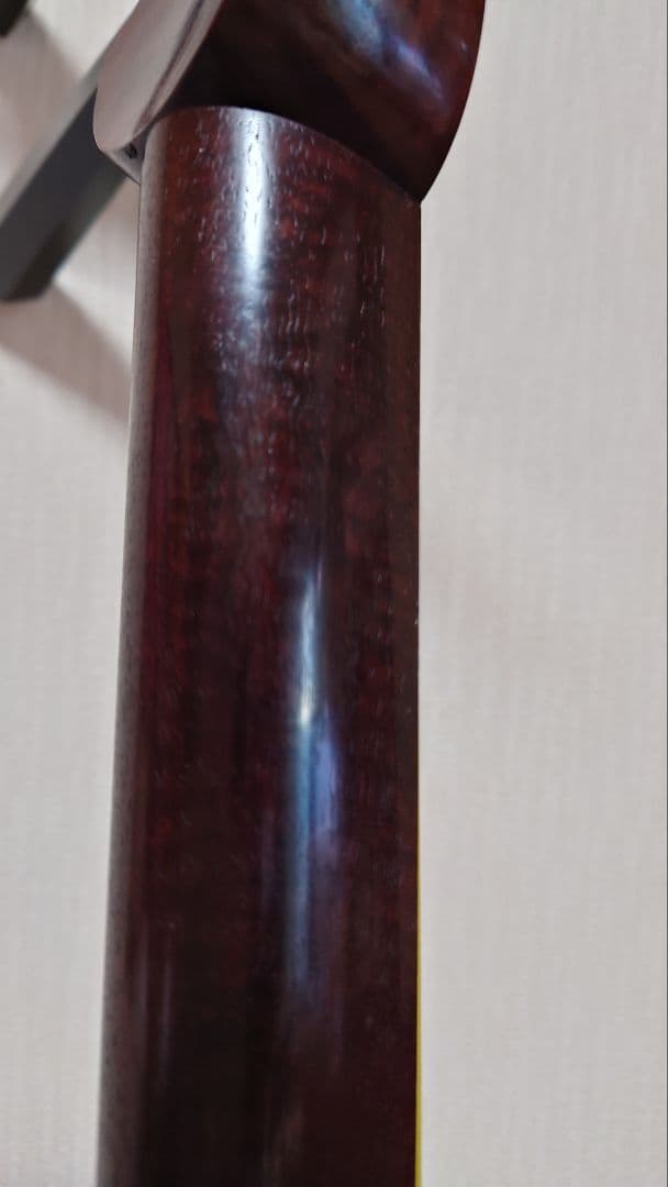 ◆三味線/短棹【綺麗なトチ入り紅木/金細】桐ケース付き