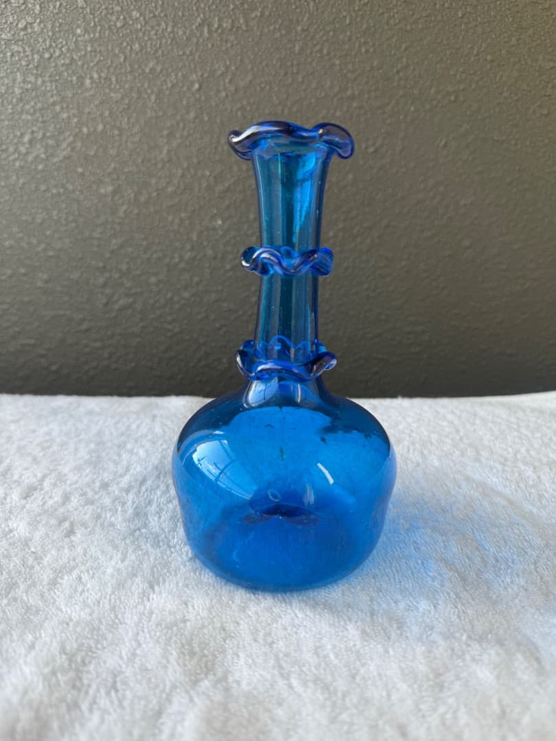 倉敷ガラス 小谷真三先生　花瓶(一輪挿し)　小谷ブルー