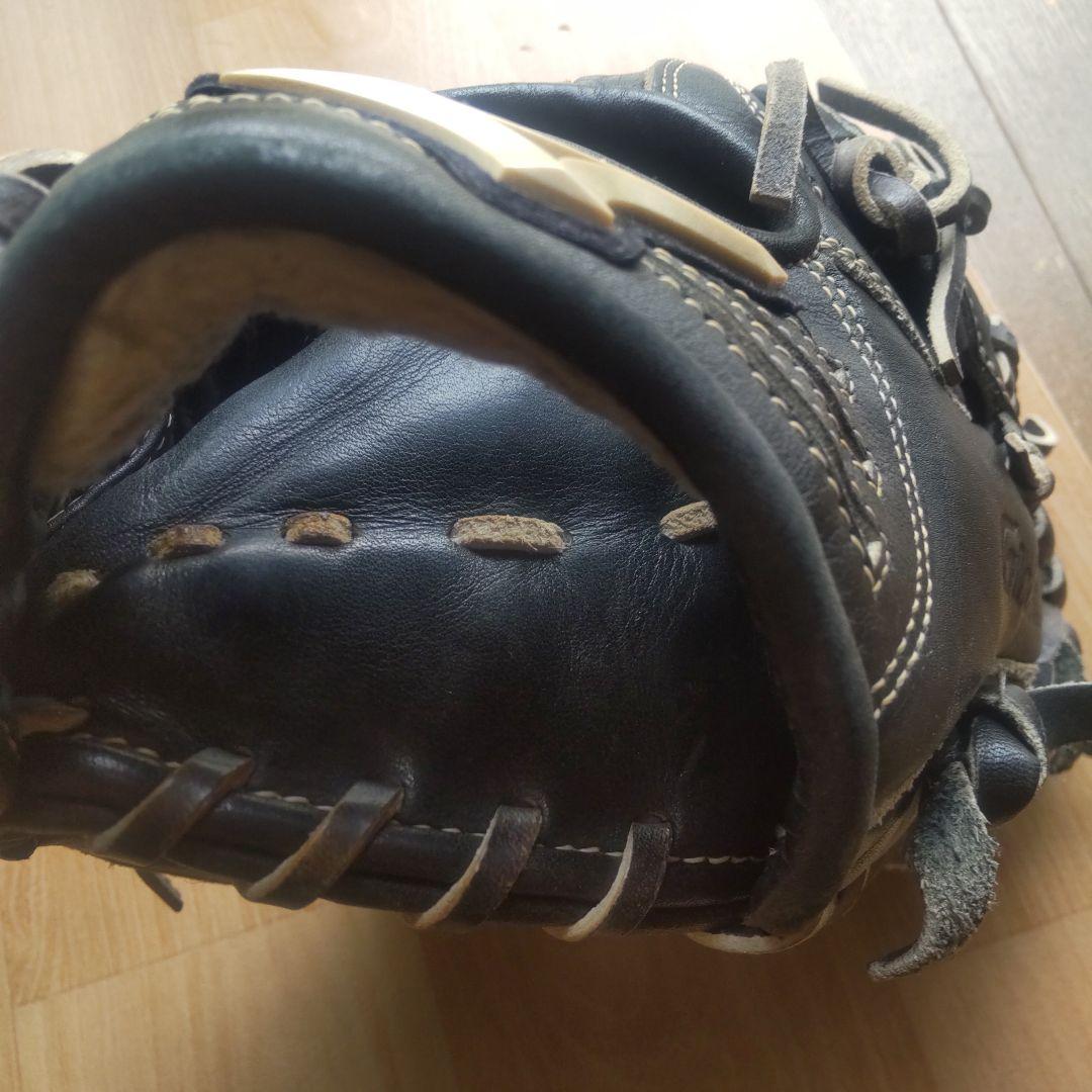 野球軟式グラブ　グローブ　ミズノグローバルエリート