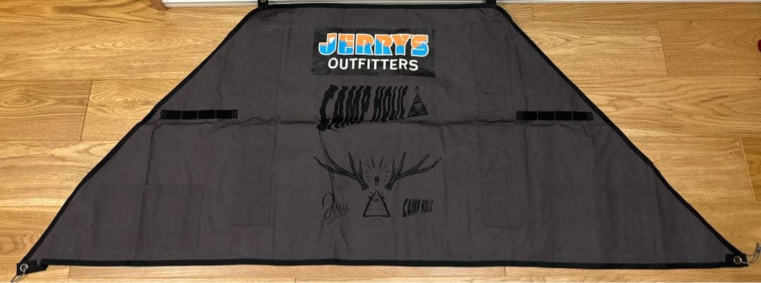 Jerry's outfitters 陣幕