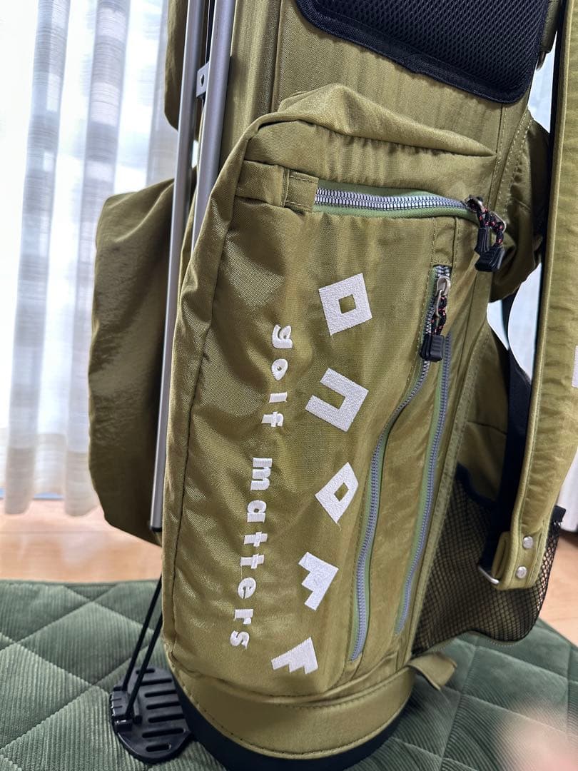 ONOFF 軽量オリーブグリーンキャディバッグ