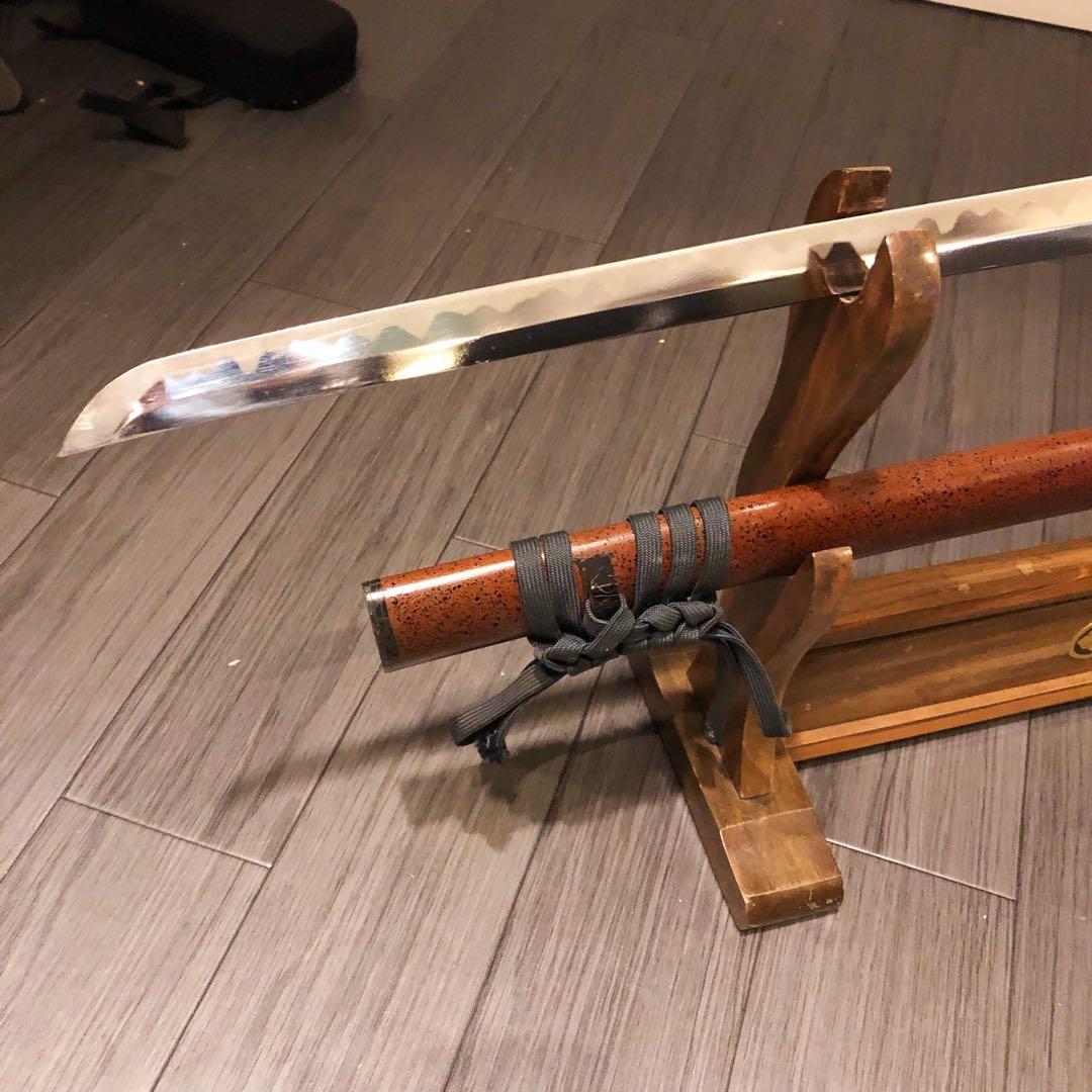 高級模造刀　深朱拵え　高級居合刀　研波刃　合金