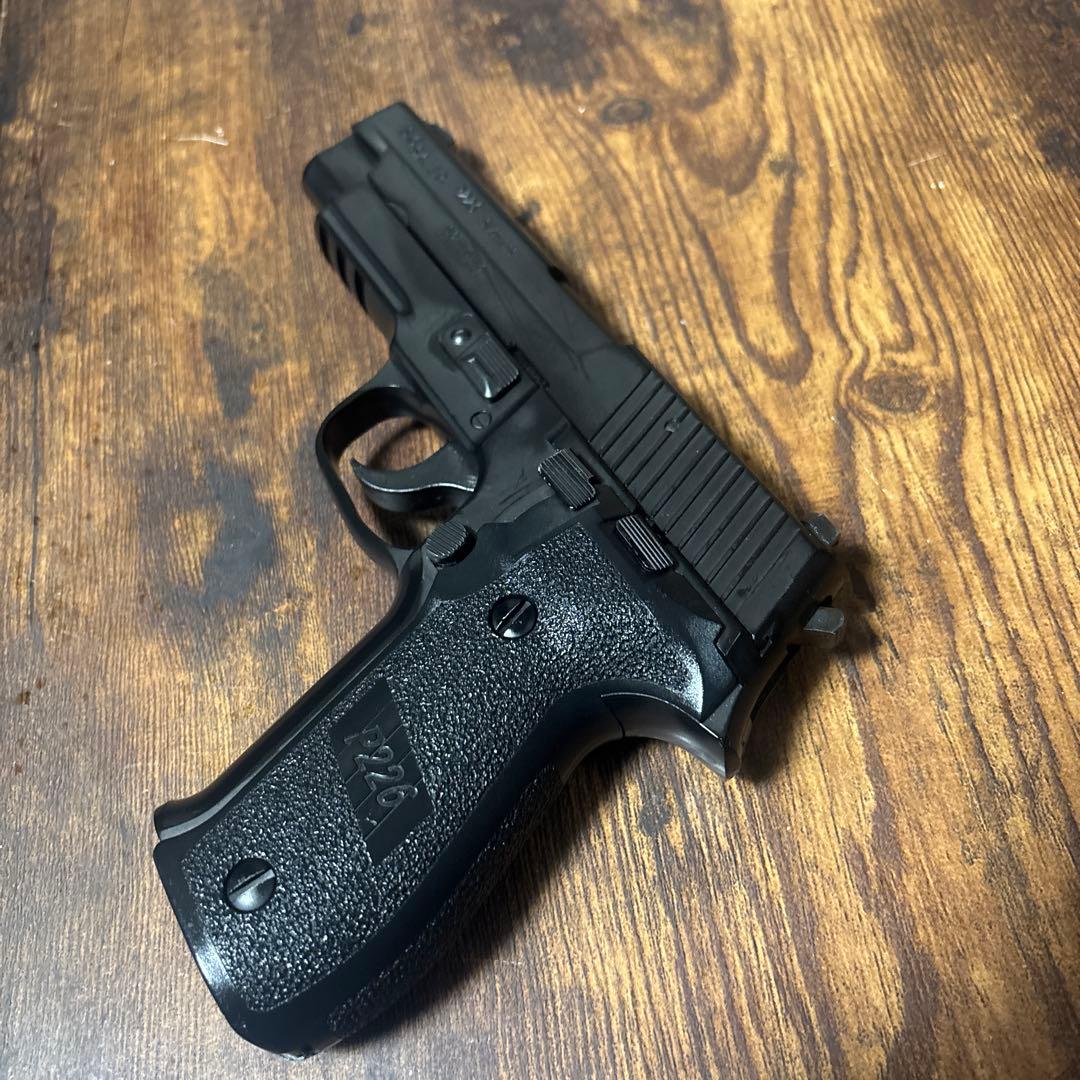 東京マルイ　シグp226 ガスブローバック