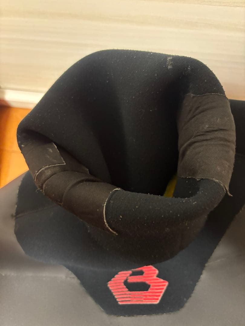 ⭐️Bwet セミドライスーツ　3ミリ⭐️