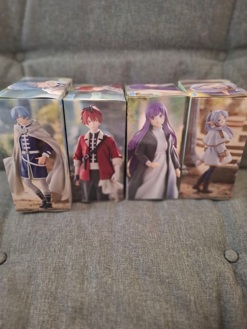 葬送のフリーレン　フィギュア　デスクトップ　ヒンメル・シュタルク…他