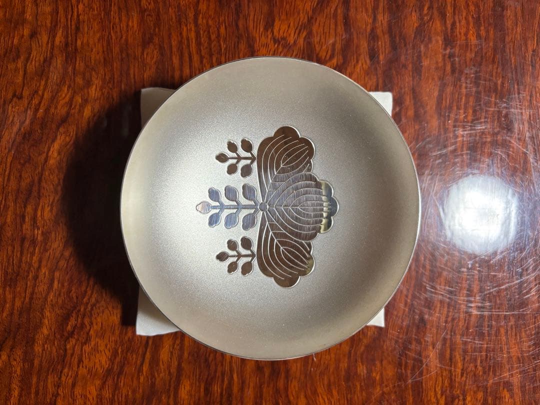 銀杯　銀盃　木製箱　内閣総理大臣