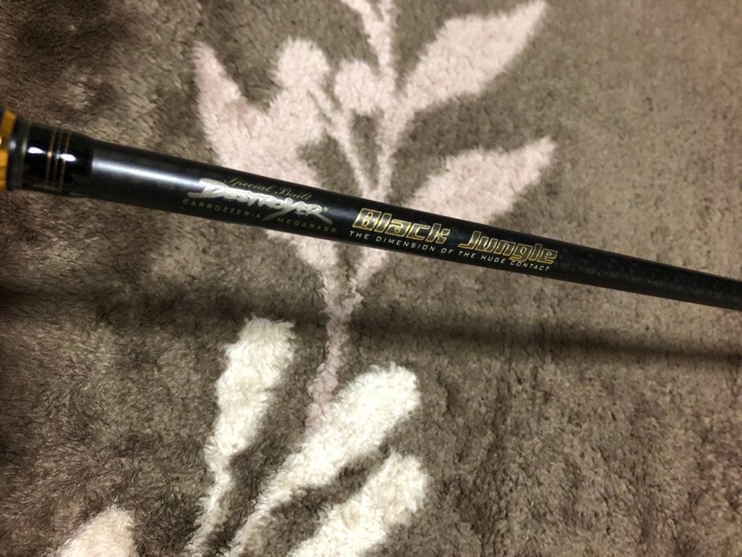 megabass ブラックジャングルF6 1/2-74XBJパワーバーサタイル