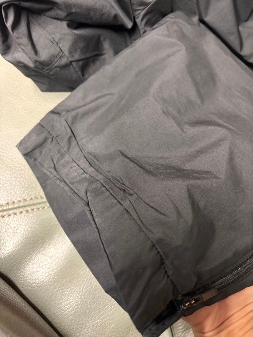 ミズノ ジャケットとパンツのセット ブラック×ホワイト