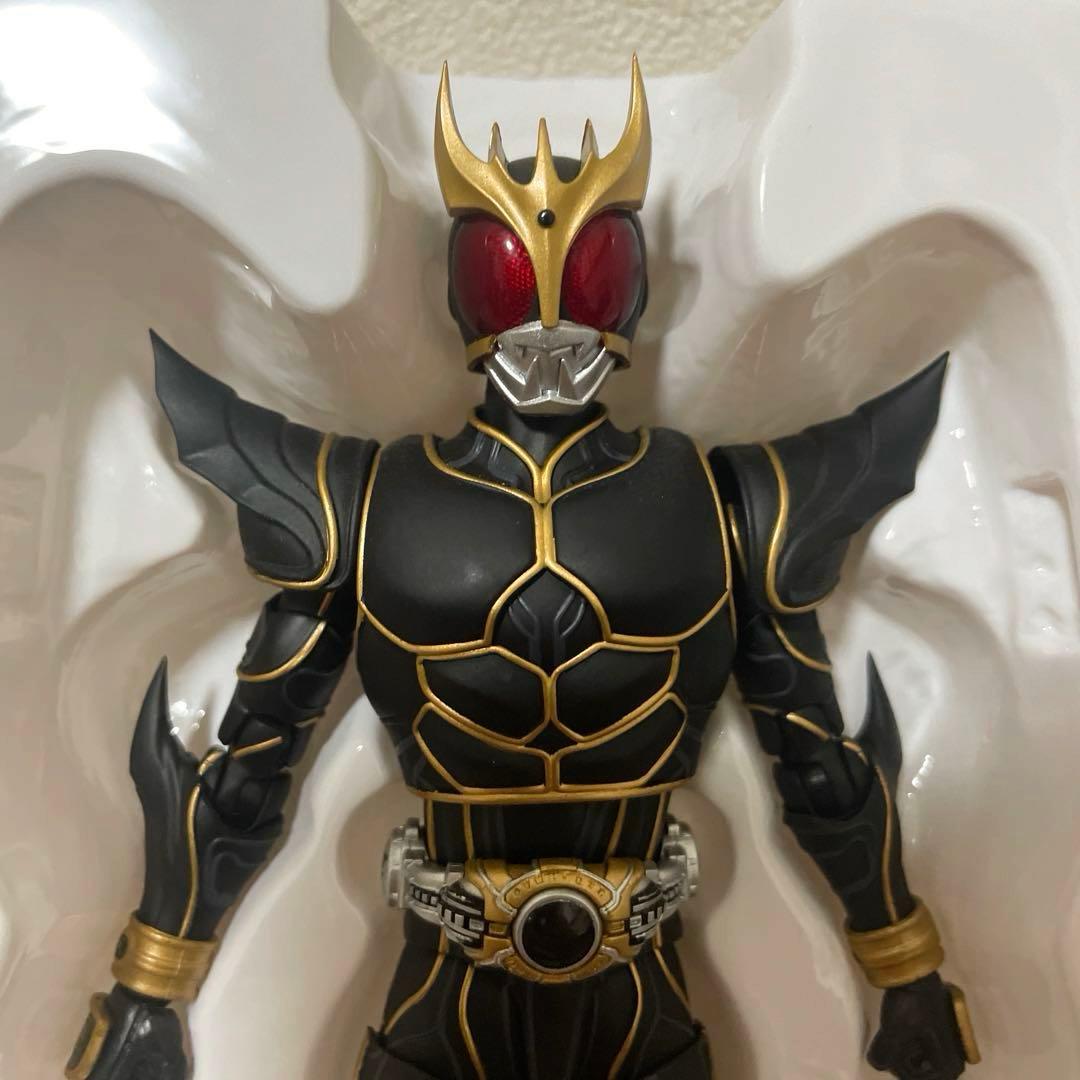 美品 s.h.figuarts仮面ライダークウガ　アルティメットフォーム　真骨頂