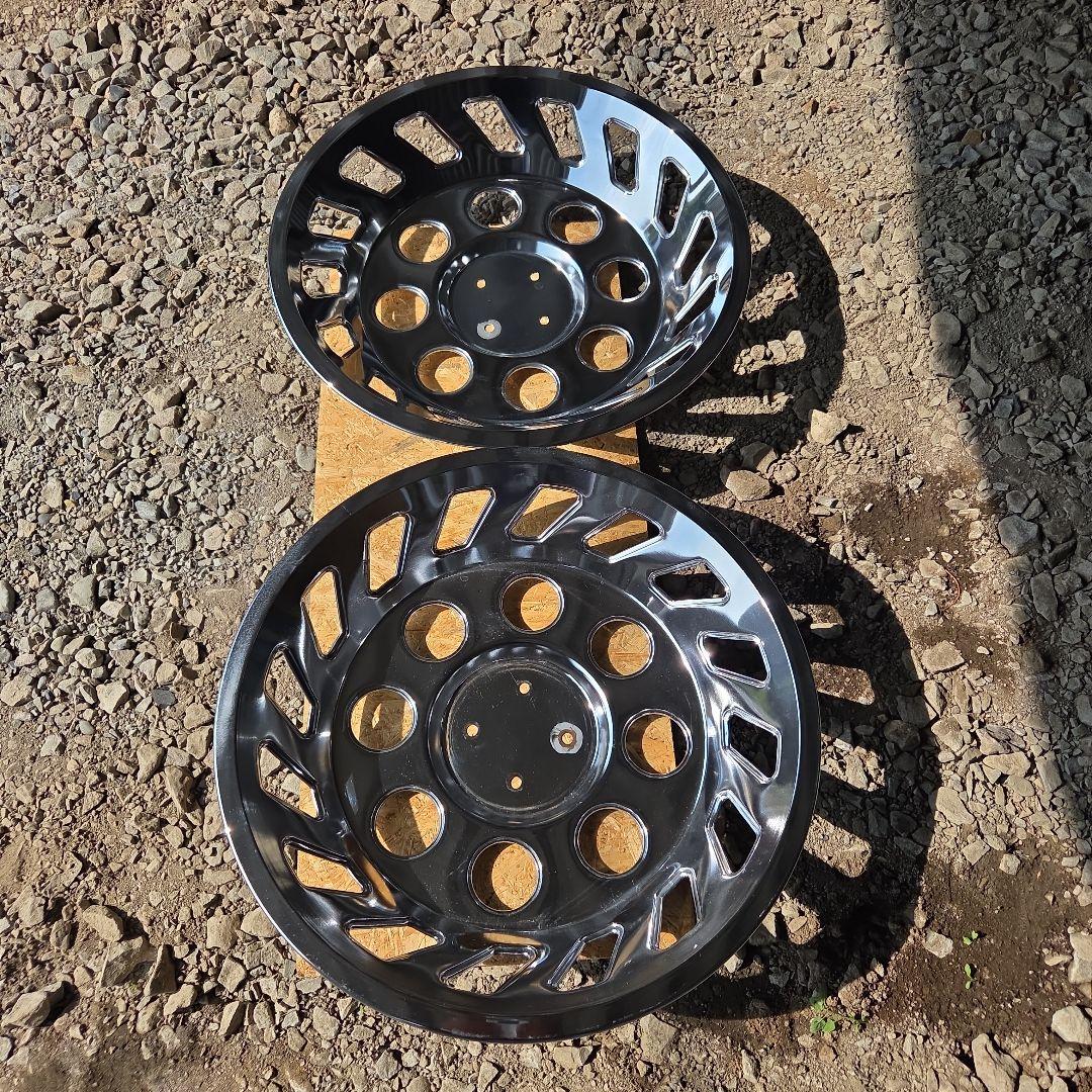 日野自動車　リヤホイールキャップ