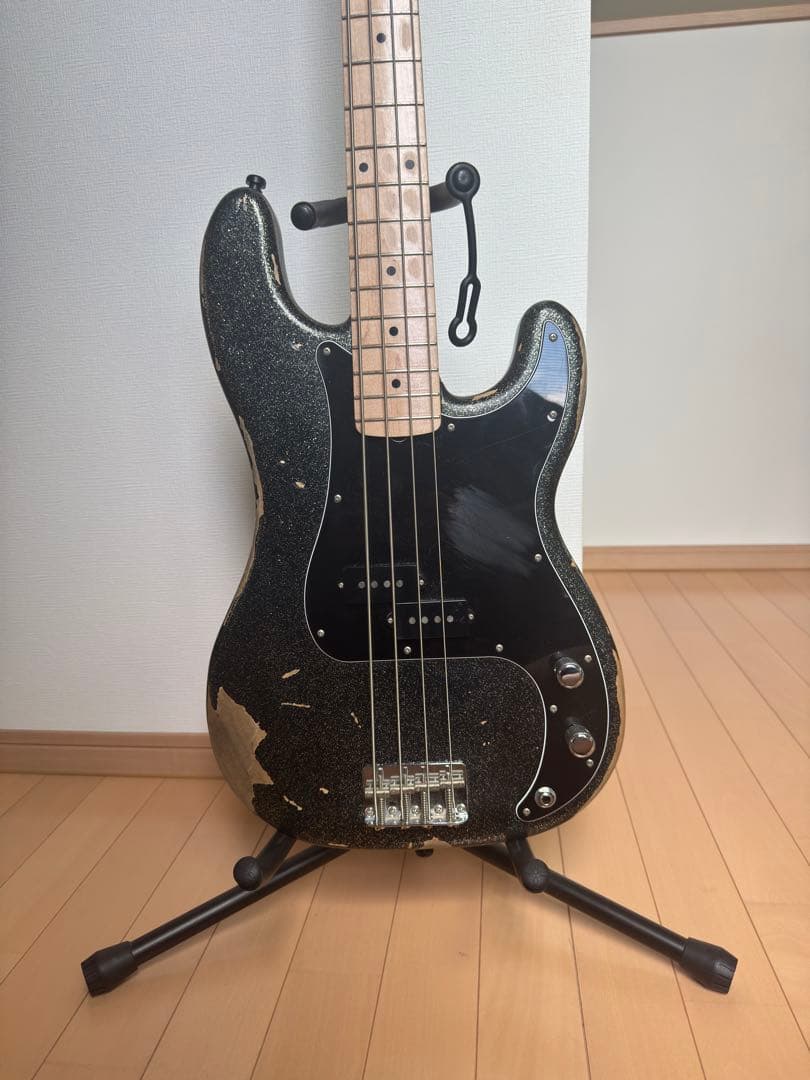 ベース Fender / J Precision Bass Black Gold