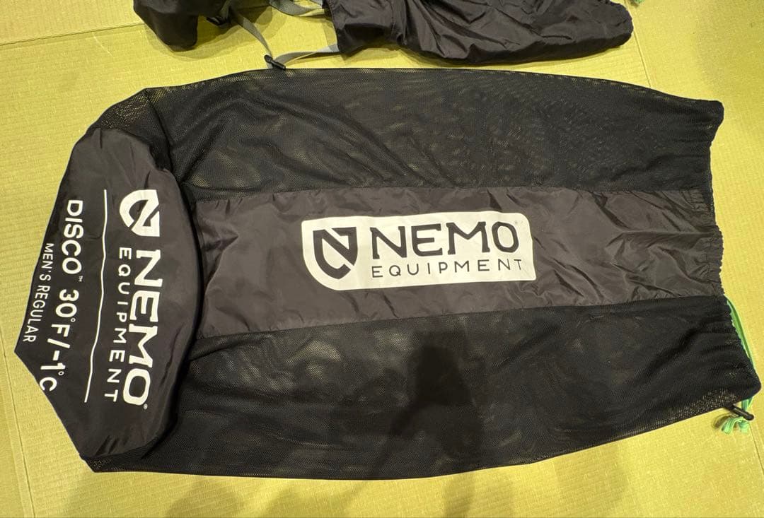 ニーモイクイップメント ディスコ 30 寝袋