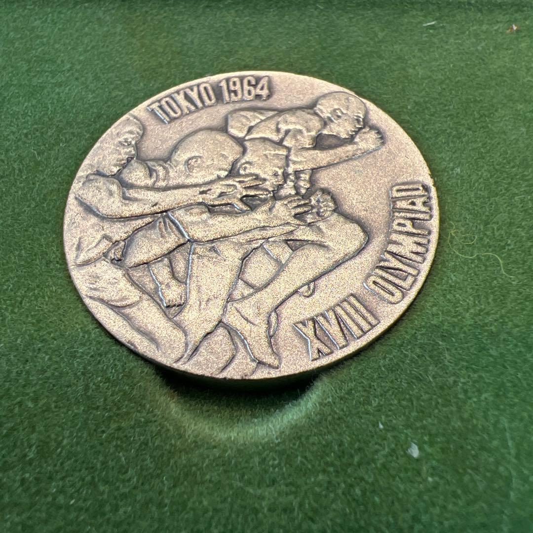 1964年東京オリンピック大会記念メダル　銀色メダル　純銀　silver 記念品