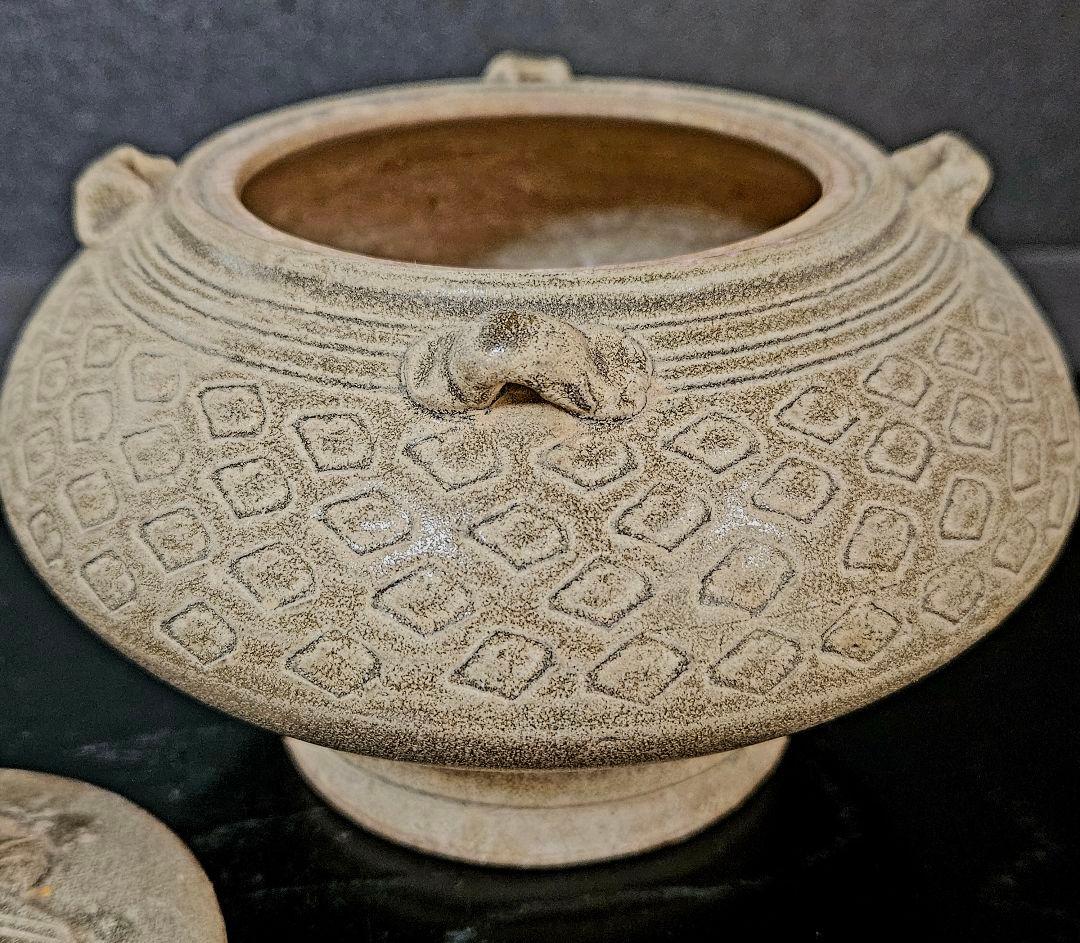 【名品❗】中国古陶磁器　宋時代　古越州窯　ツガイ鳥摘み　亀甲文　四耳　蓋物　香炉