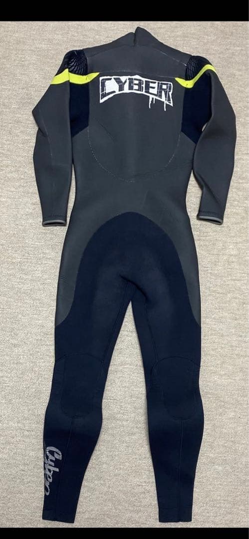 よっしー様ご予約品美品　ウエットスーツ　セミドライスーツ　使用回数4回