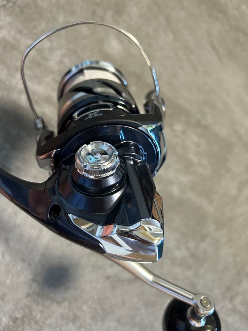 Shimano TWIN POWER SW8000HG スピニングリール