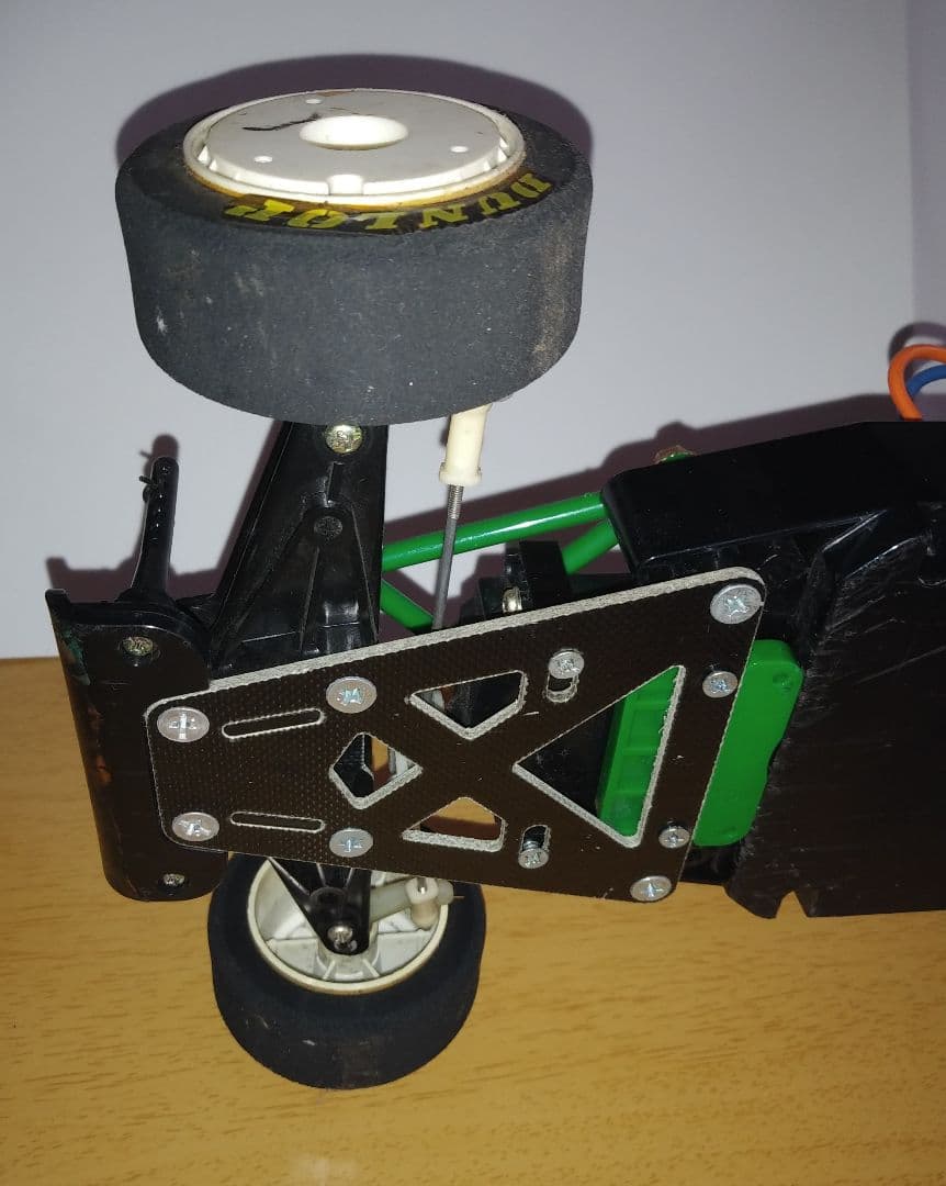 タミヤ 1/10 Cカーシャーシ　マツダ 787B 　メカ付き　当時物