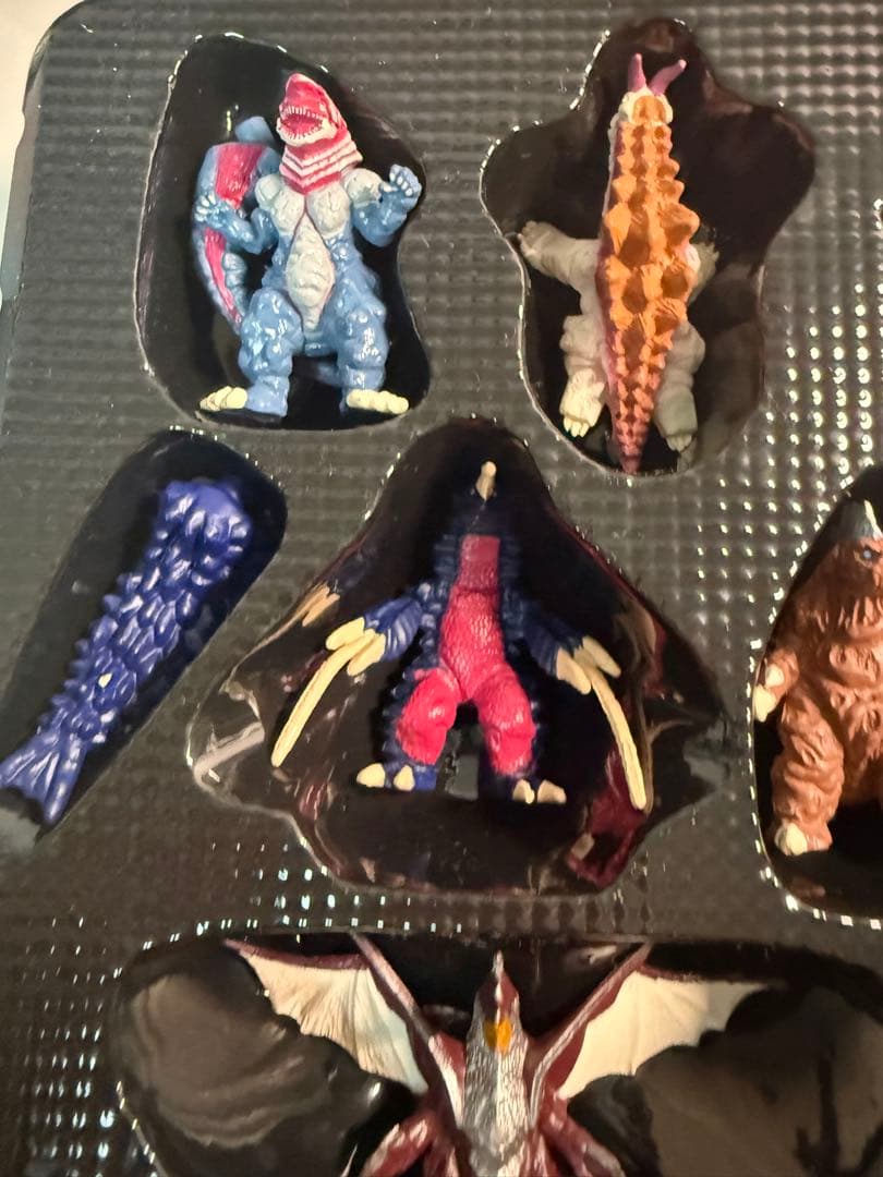 ウルトラマンティガ ティガモンスター超全集 PART1 希少品