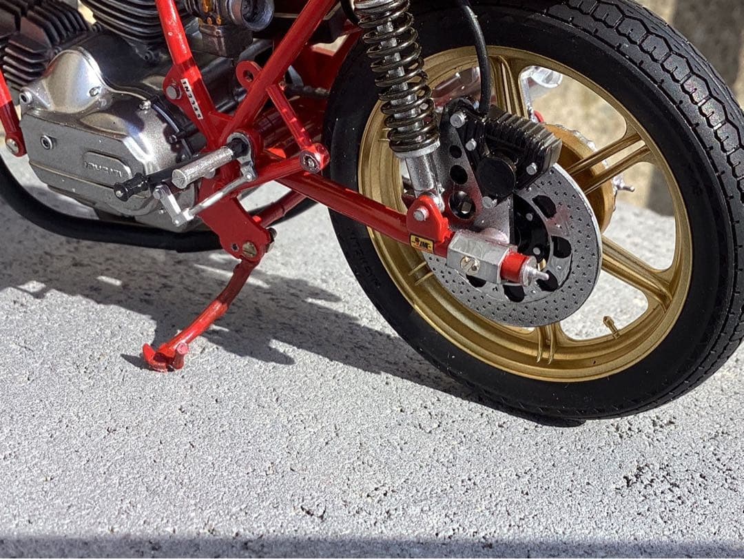 バイクプラモデル　族車　タミヤ1/12 ドゥカティマイクヘイルウッド　完成品