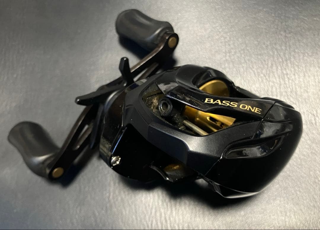 バスワン　サハラ2500S 中古品