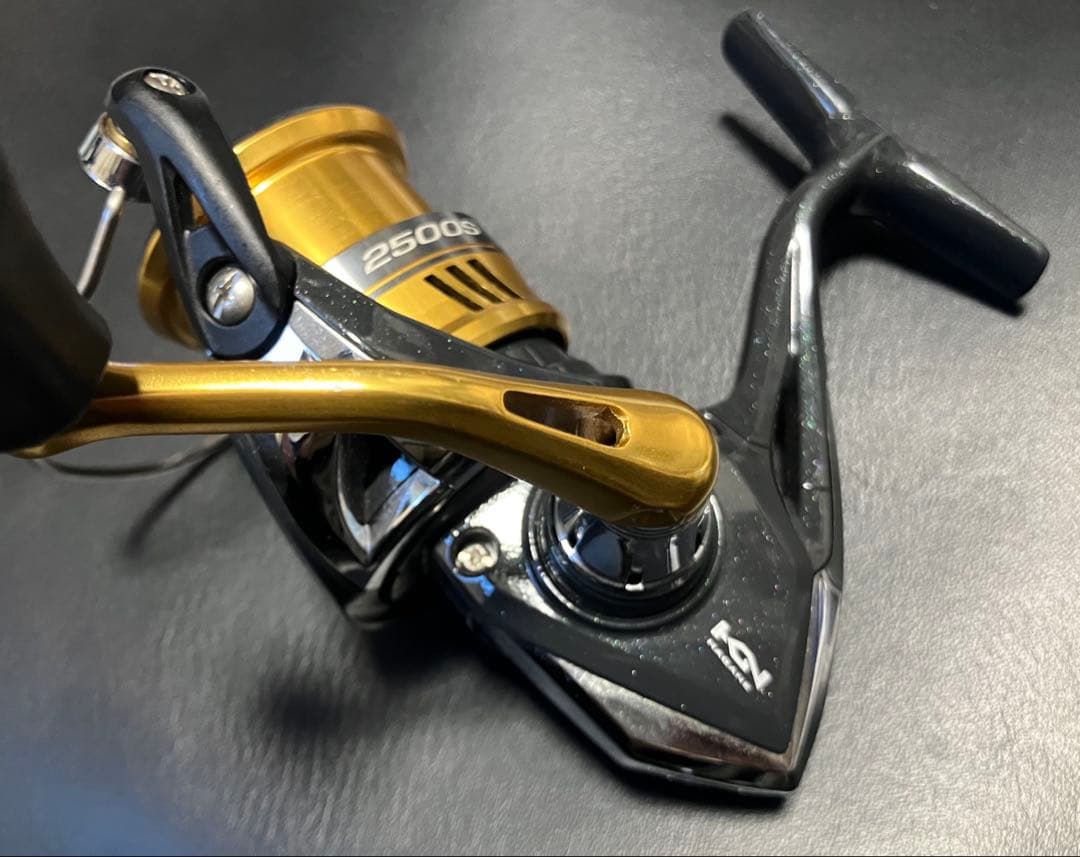 バスワン　サハラ2500S 中古品