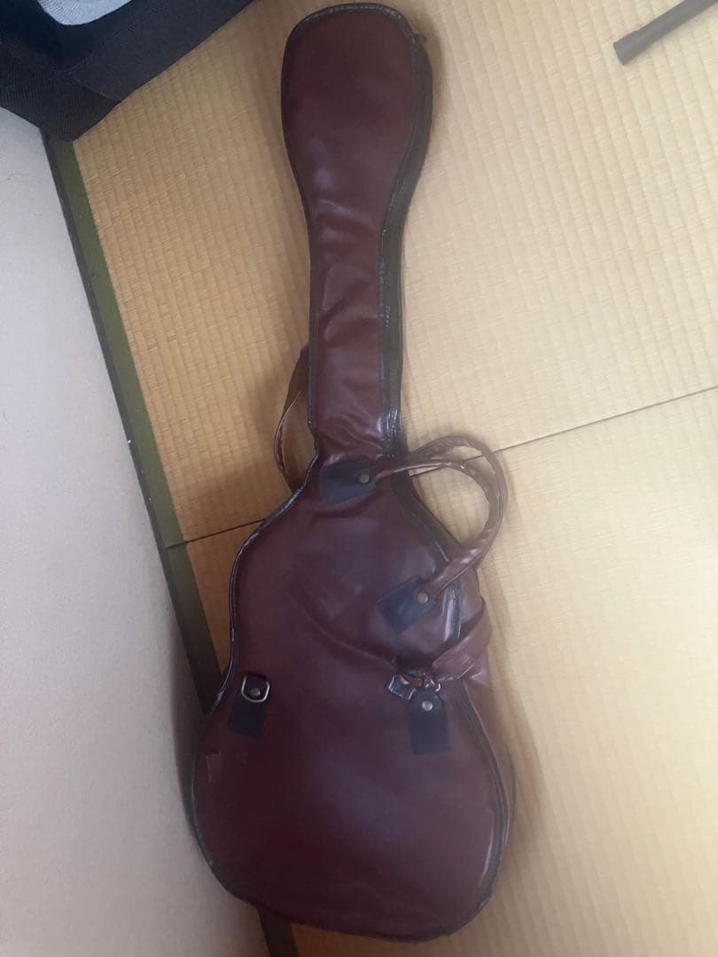 M*g様 Fernandes エレキギター　品番不明