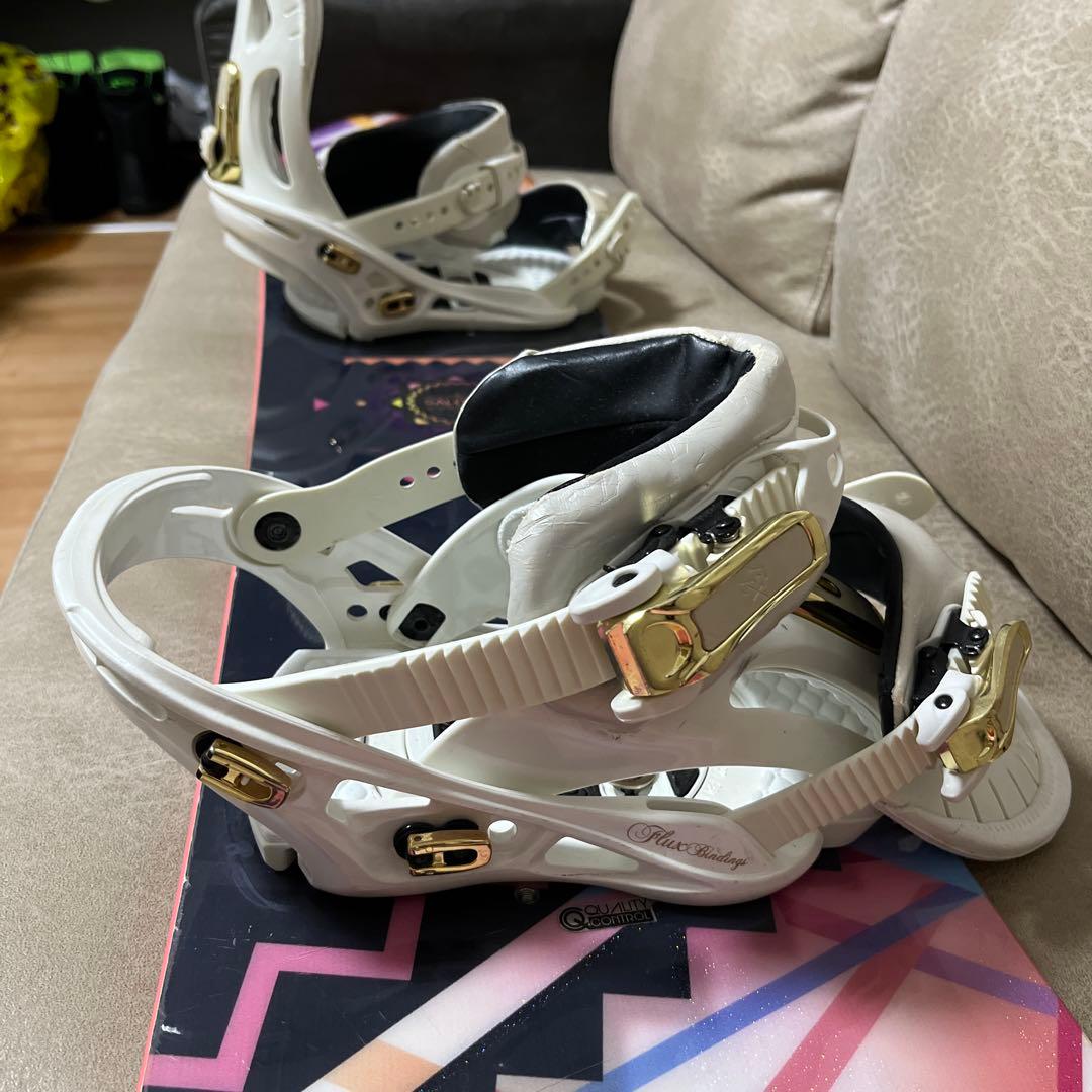 SALOMON SURFACE 142 × FLUX PR S