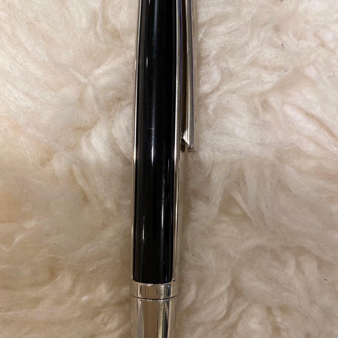 デュポン　黒のメタルボールペン