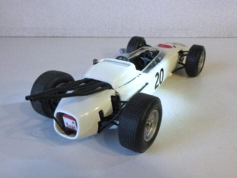 特価 EBBRO (1/20) ホンダ RA271