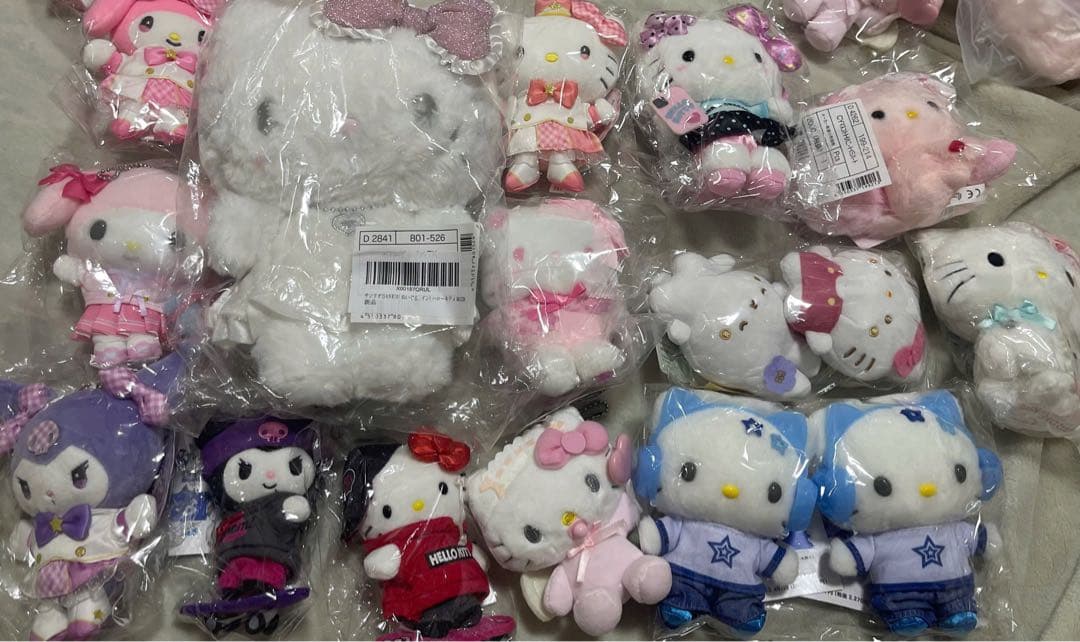 サンリオ　キテイ　マスコット　15点