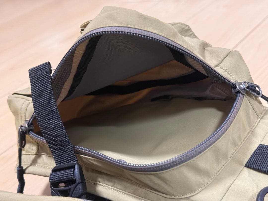 【パズデザイン】アクティブパックベスト