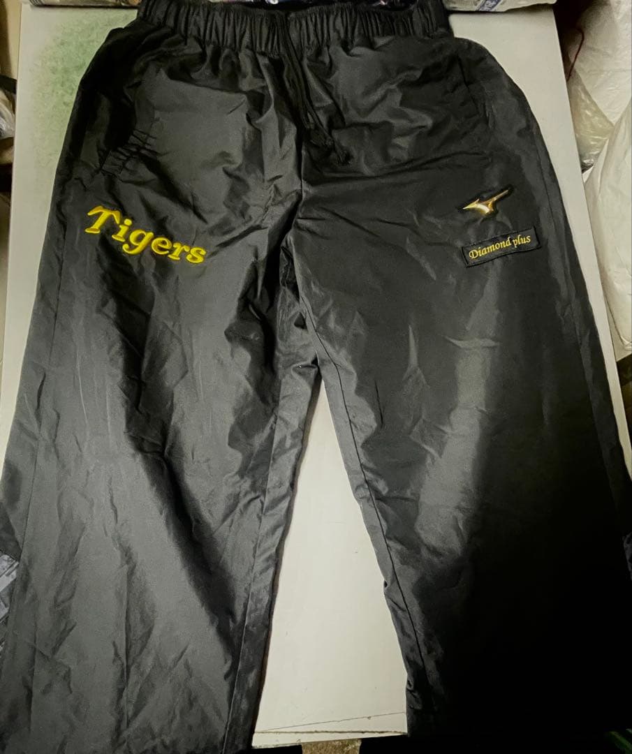 阪神タイガース ダイヤモンドプラス ウインドブレーカー 上下セット サイズS