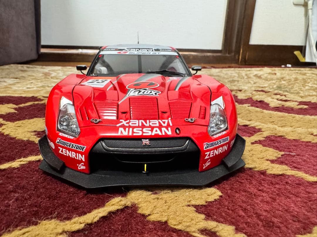 オートアート1/18 XANAVI NISMO GT-R R35 GT500