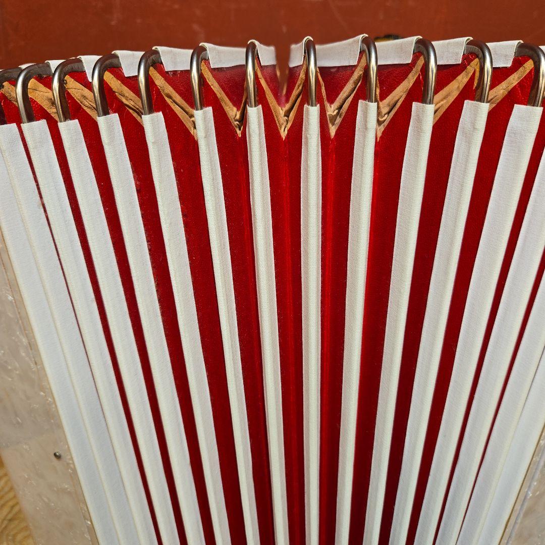 希少 レアカラー TOMBO No.65 CHANSON アコーディオン