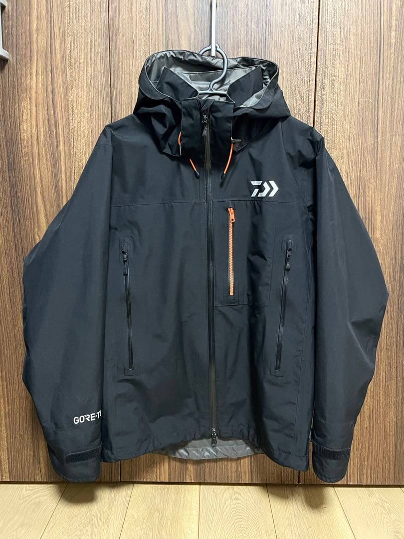 w*8様 【ダイワ】ゴアテックス　レインウェア　Mサイズ　黒　DR-1908