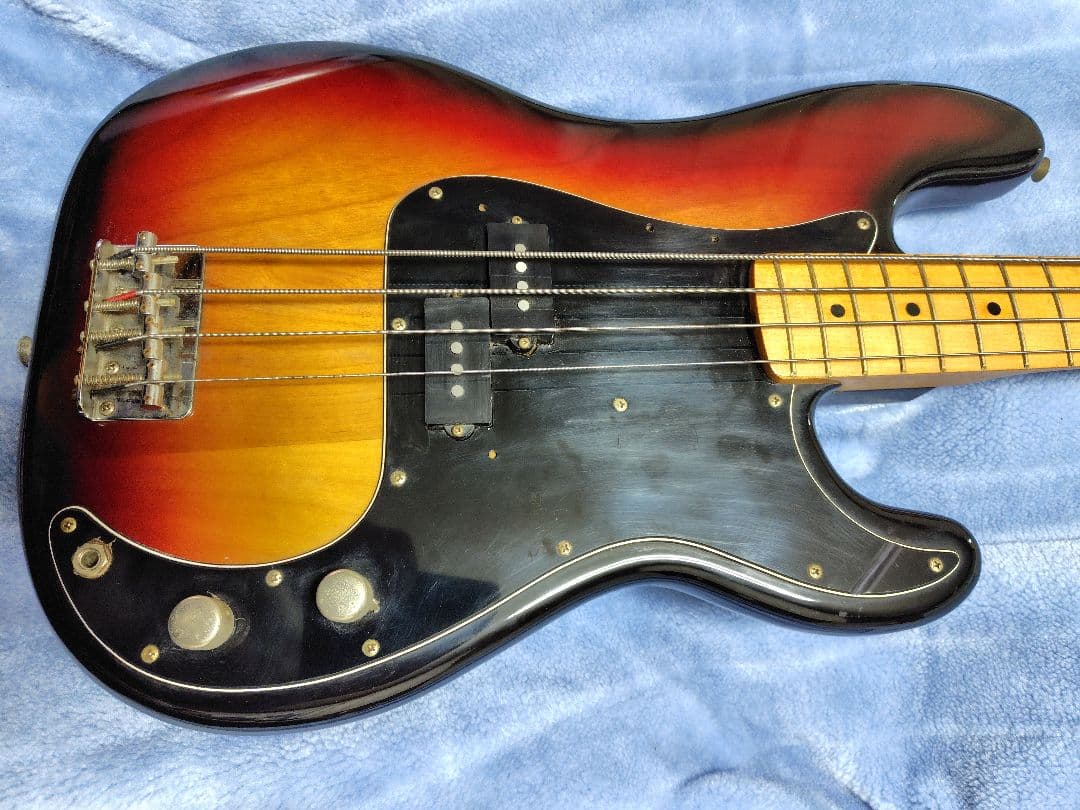ベースギター中古品