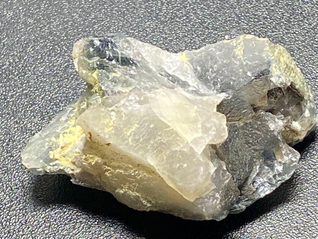 ブルー　ザギマウンテンクォーツ ザギ水晶 75g