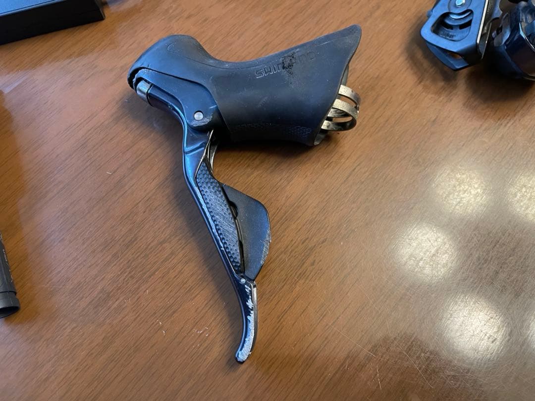 アルテグラDi2 6870 11速　電動コンポーネント　グループセット