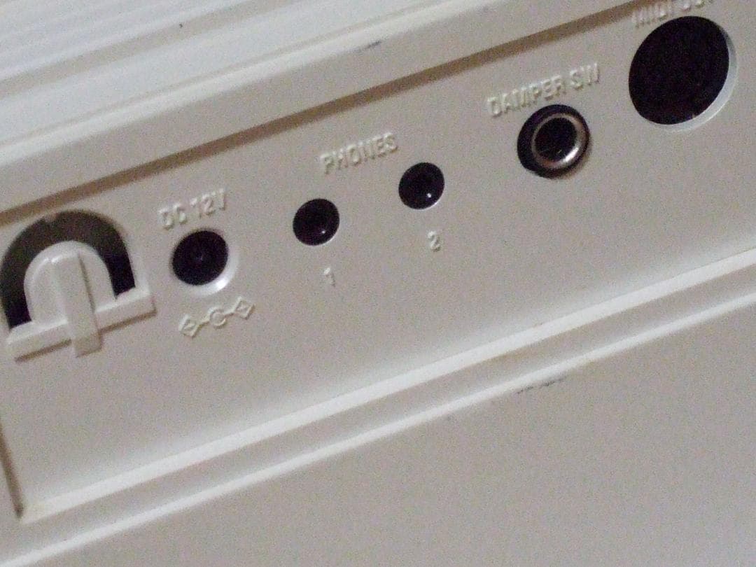 KORG SP-170S-WT コルグ 電子ピアノ 88鍵盤（送料込み）